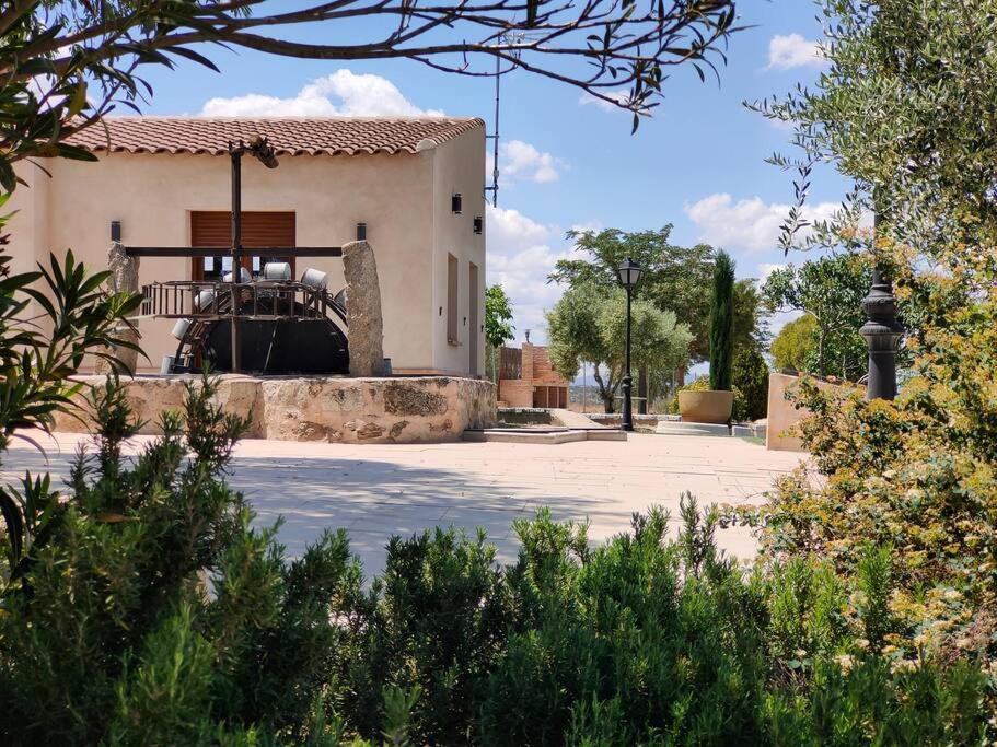Finca Santa Lucia Alojamientos Mazarambroz Bagian luar foto